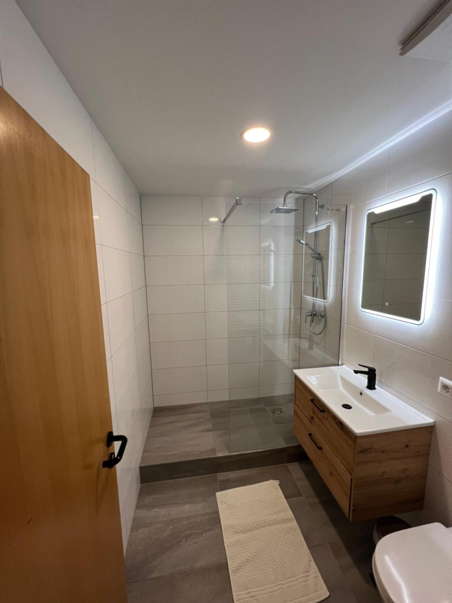 Cara Apartments Вармбад Филах Екстериор снимка